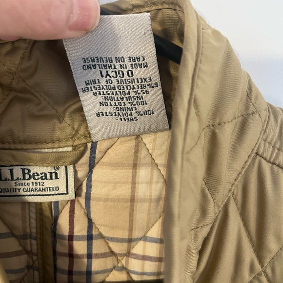 LL Bean Vest Women’s Large Tan Quilted Utility Field Hunting Plaid Lined NWOT - Picture 4 of 10